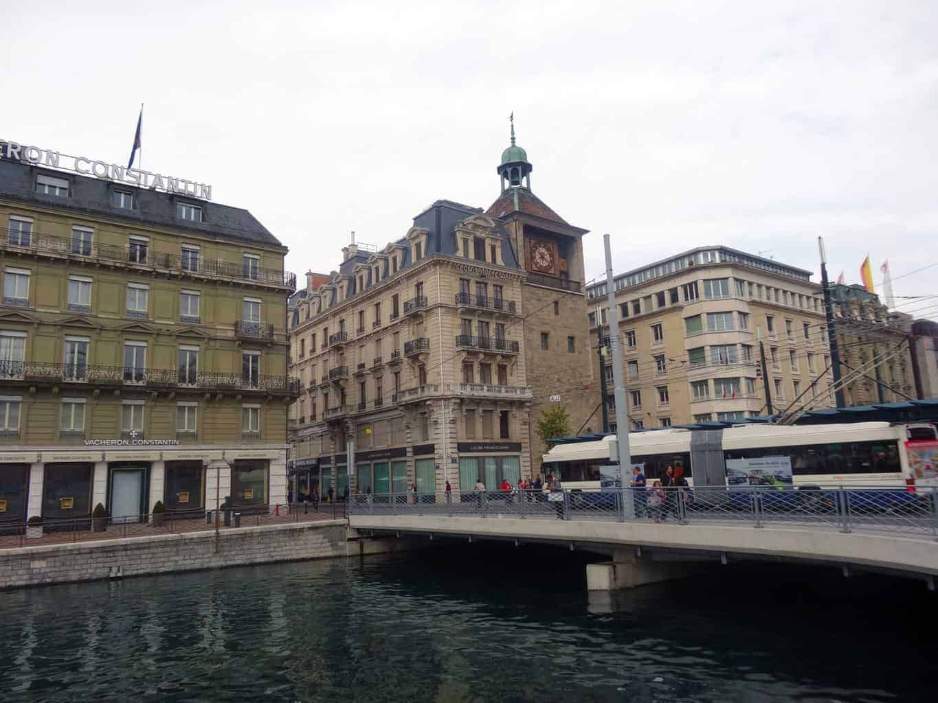 Les débuts de notre vie nomade : Balade vers Annecy puis Genève