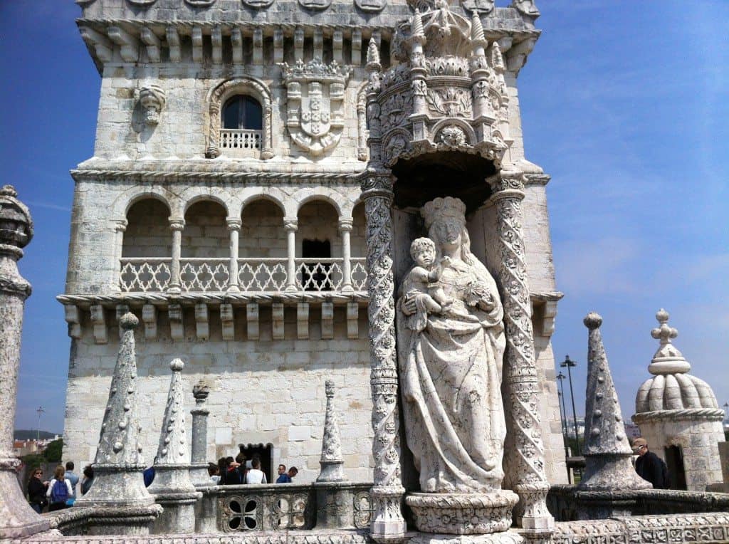 Tour de Belém avec la famille nomade digitale