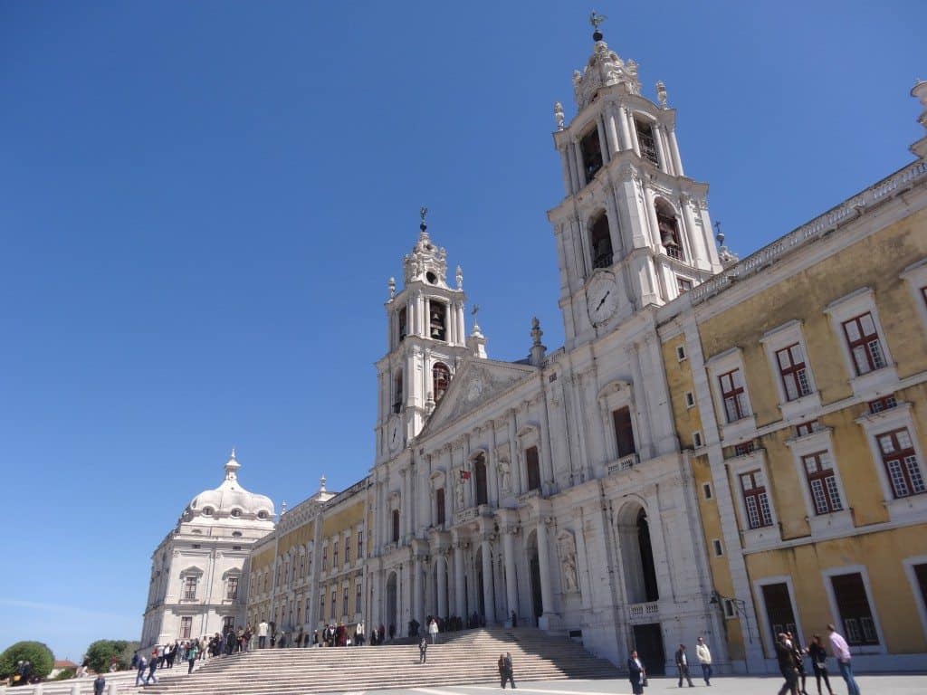 Lisbonne en famille-la famille nomade digitale decouvre Mafra