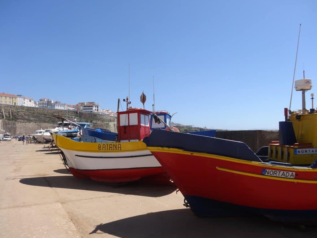 Lisbonne en famille-Ericeira joli port de pêche au Portugal -La famille nomade digitale