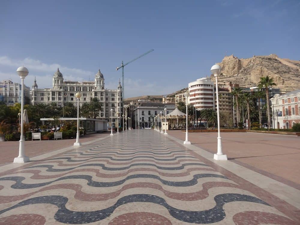 Notre vie nomade en Espagne-Alicante en fevrier_famille nomade digitale