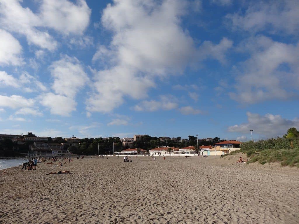 la couronne-plage du verdon-famille nomade digitale