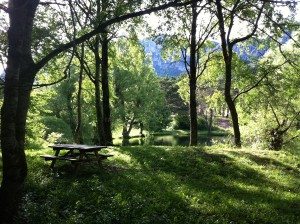 au bord du lac-Brianconnet-la famille nomade digitale