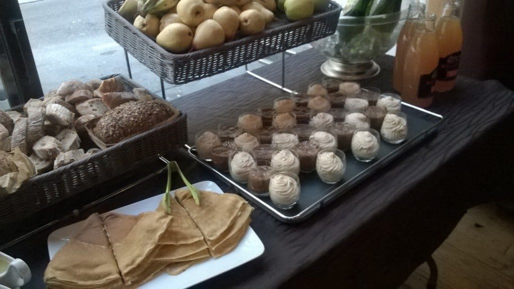Ambassade de Bretagne-Brunch breton marseille -famille nomade digitale