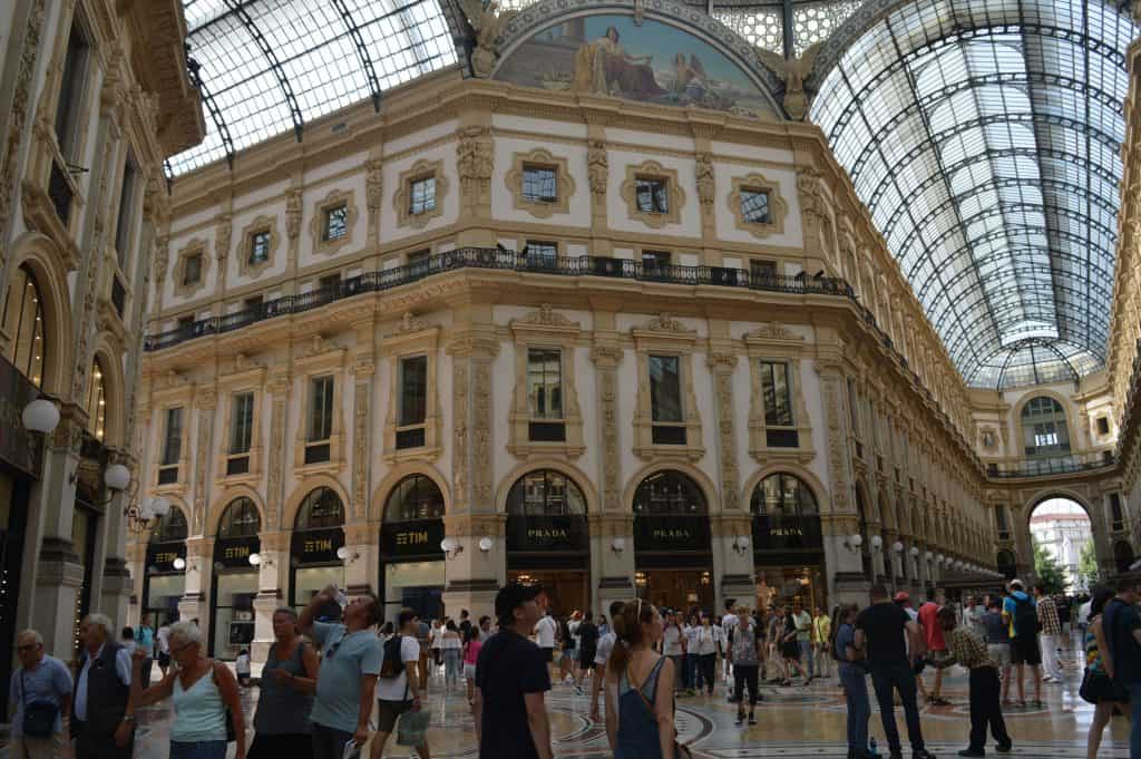 la famille nomade digitale Italie Milan La galerie Vittorio Emanuele II