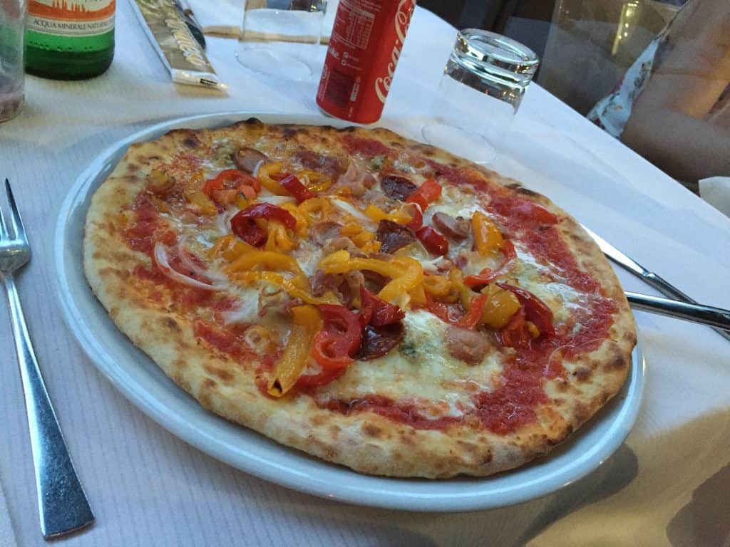 pizza restaurant La CIOTOLA- bergame -Famille nomade digitale