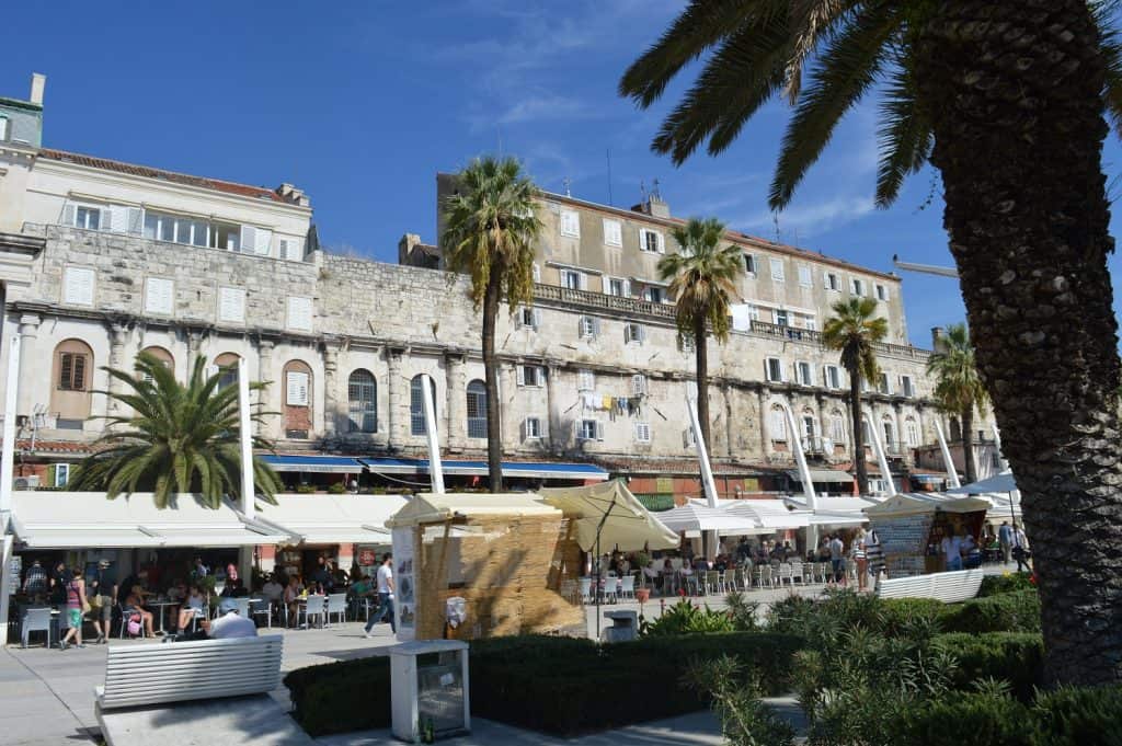 quai-riva-split-en-croatie-famille-nomade-digitale