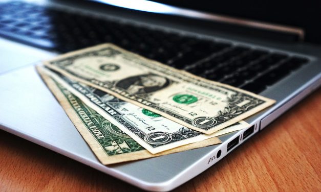Des revenus tout en voyageant : des microservices sur Fiverr