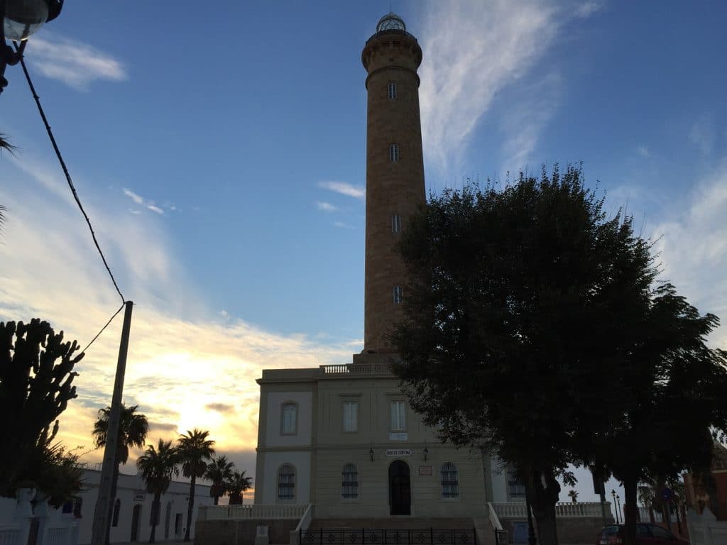 phare de Chipiona-nomade digitale en espagne-famille nomade digitale