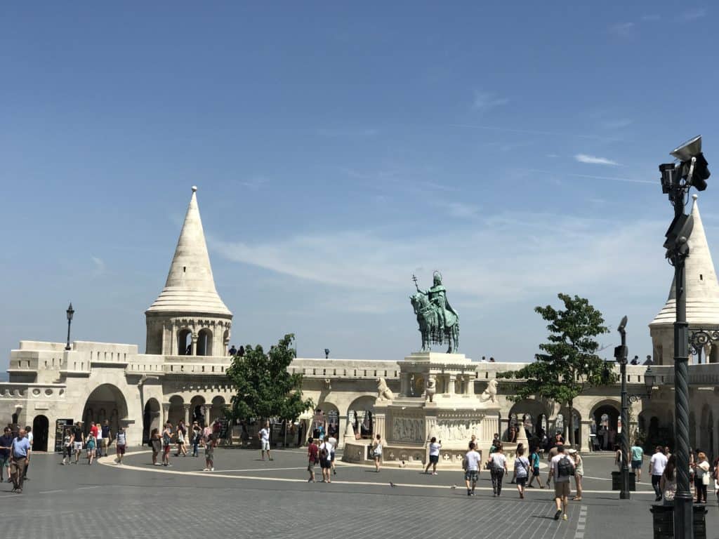 Que visiter à Budapest-bastion des pêcheurs avec la famille nomade digitale