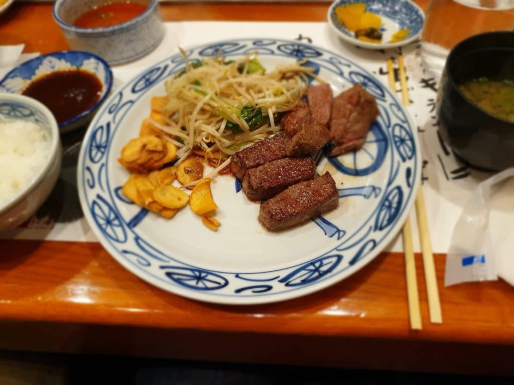 Experiences Airbnb Avis degustation boeuf kobe Famille nomade digitale