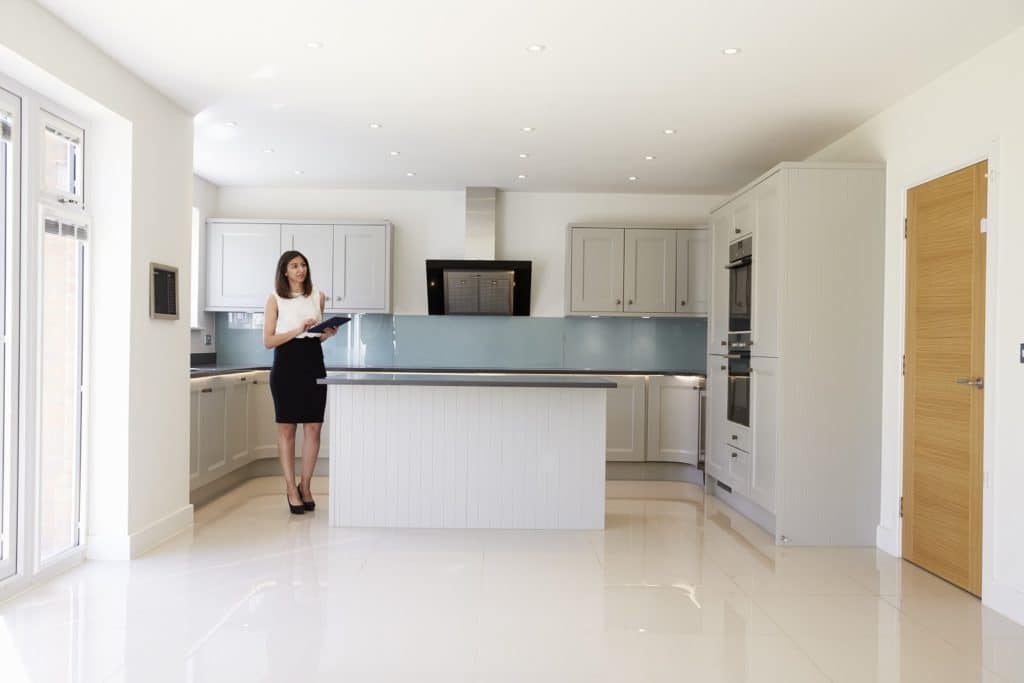 que faire de son logement quand on part en voyage -famille nomade digitale