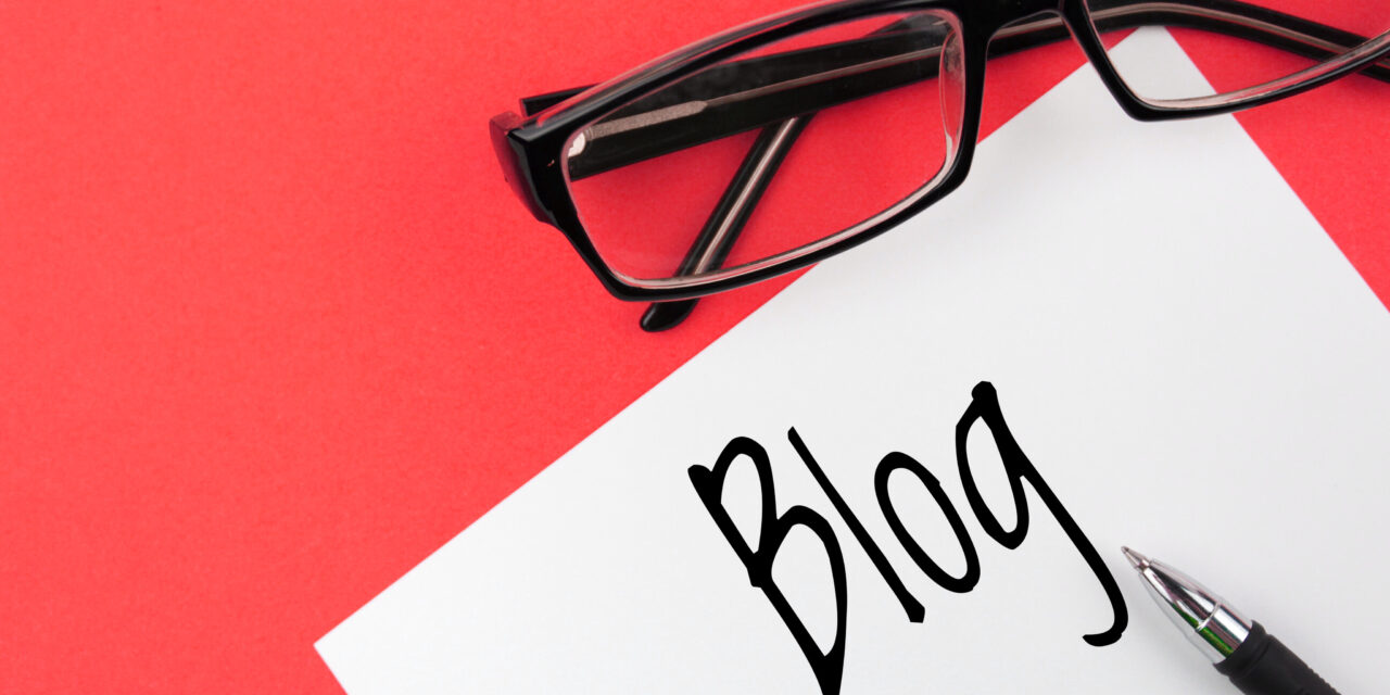Rédacteur web : un blog est-il nécessaire en 2026 ?