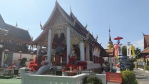 visiter-temple-en-famille-chiang-mai