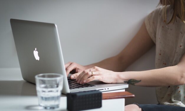 L’importance des compétences pour débuter comme assistante virtuelle