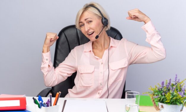 Assistante virtuelle : Comment gérer plusieurs clients en même temps sans s’épuiser ?