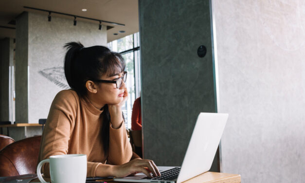 Freelance : comment débuter, trouver ses premiers clients et réussir sa reconversion