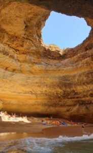 Grotte de benagil -portimao-portugal