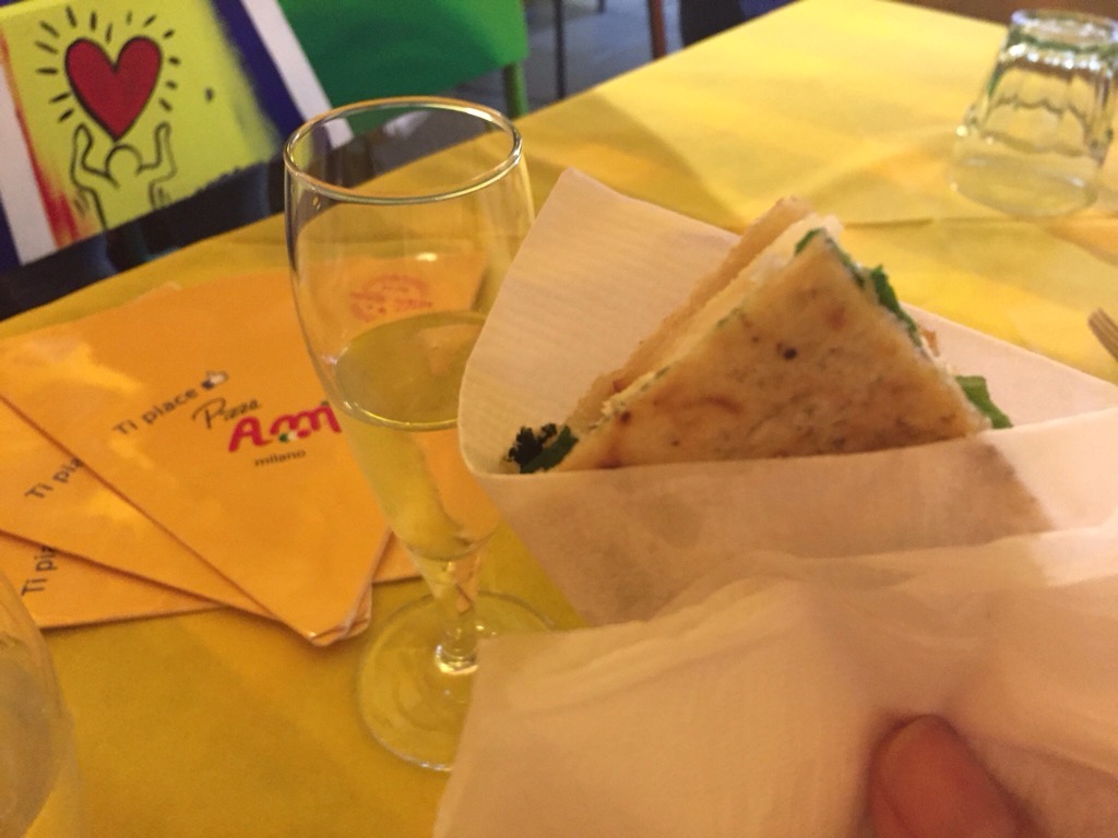 La meilleure pizza a milan -pizza AM - Accueil